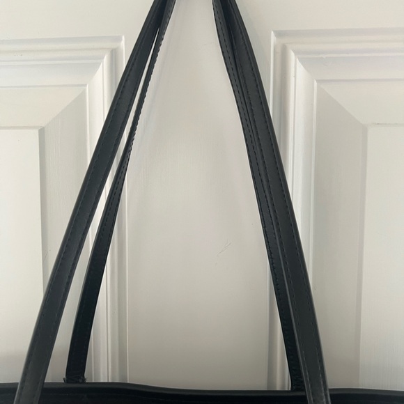 Coach Bag. Perfect size tote and gorgeous brown, black & gold. - Picture 3 of 16